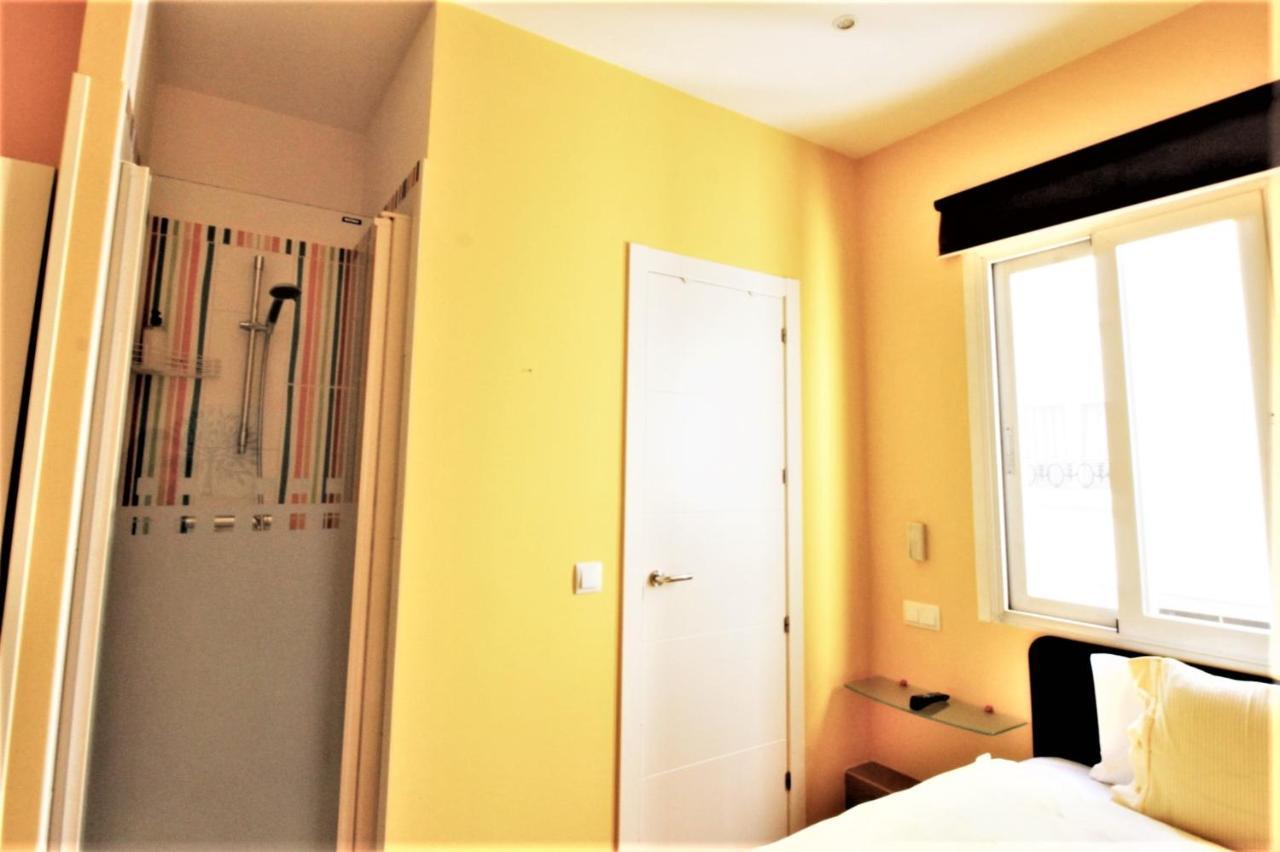 Hostal Arco Iris Мадрид Екстер'єр фото