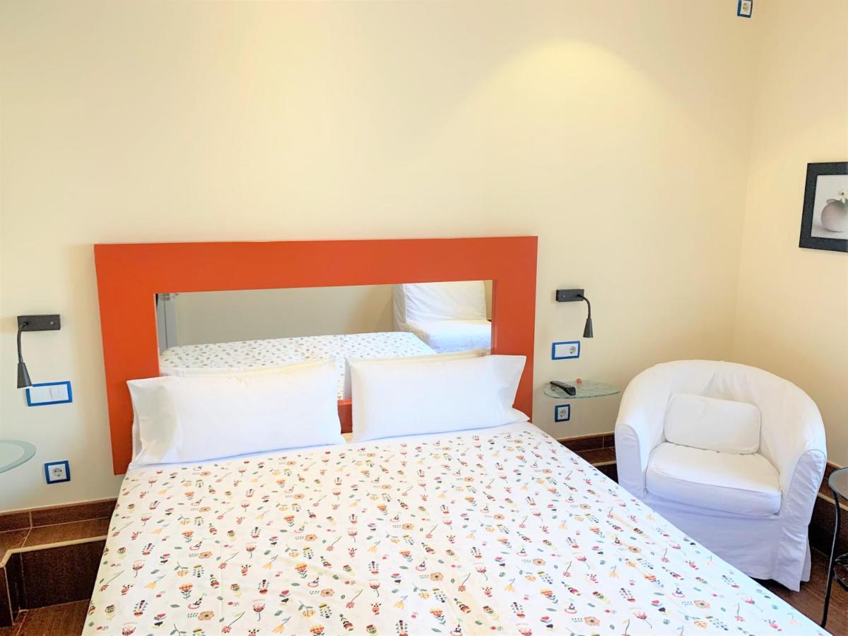 Hostal Arco Iris Мадрид Екстер'єр фото