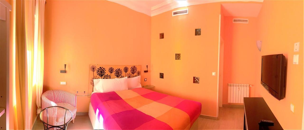 Hostal Arco Iris Мадрид Екстер'єр фото