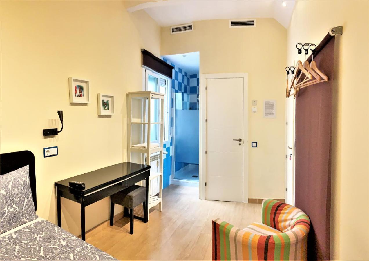Hostal Arco Iris Мадрид Екстер'єр фото