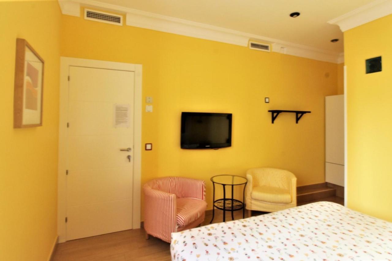Hostal Arco Iris Мадрид Екстер'єр фото