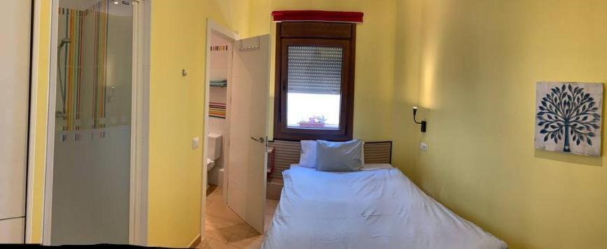 Hostal Arco Iris Мадрид Екстер'єр фото