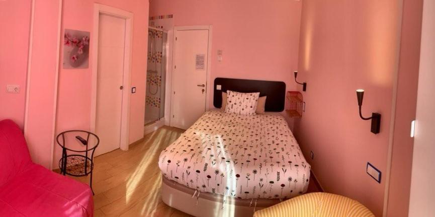 Hostal Arco Iris Мадрид Екстер'єр фото