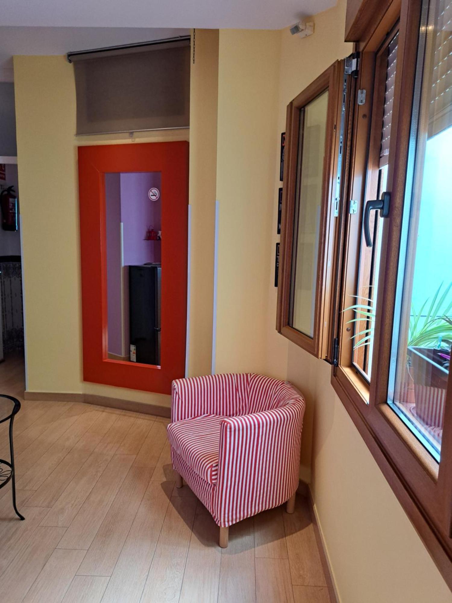 Hostal Arco Iris Мадрид Екстер'єр фото